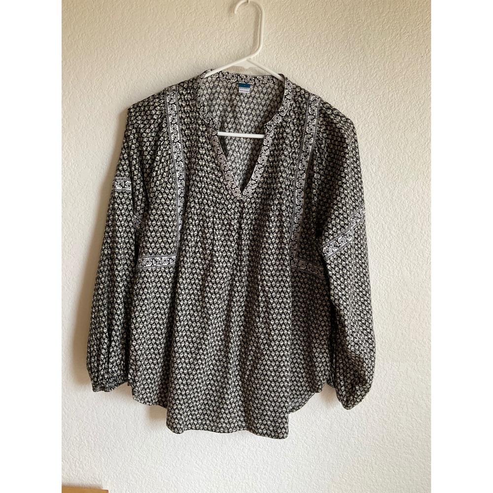 Old Navy Womens Small Black White Floral Block Print Peasant Blouse Long Sleeve